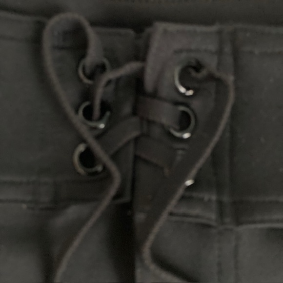 Island Escape Womens Tie-Front UPF 50 Shorts Black Size 10 NWT - Picture 7 of 7